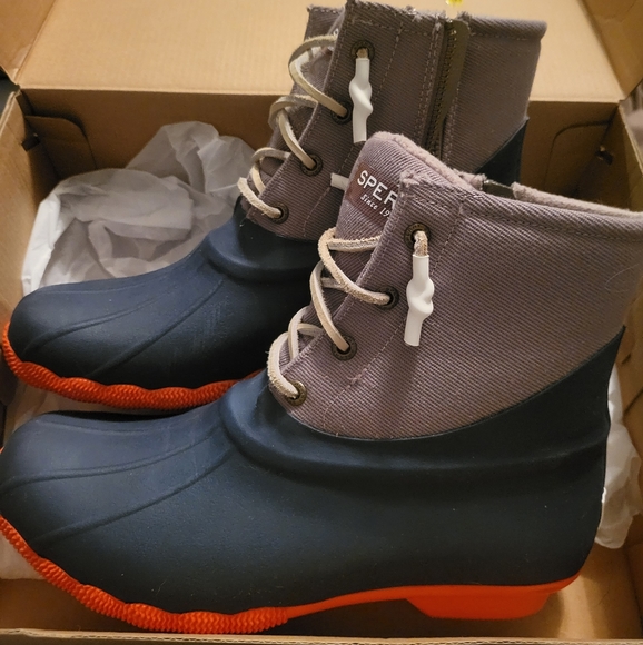 Sperry Duck Boots - Picture 1 of 4